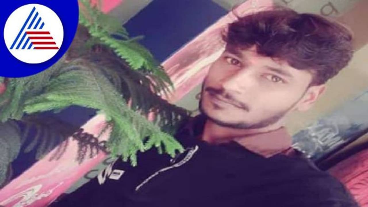 ಚಾಮರಾಜನಗರ: ಗ್ಯಾಸ್ ಸಿಲಿಂಡರ್ ಸ್ಫೋಟ: ಯುವಕ ಸಜೀವ ದಹನ ಚಾಮರಾಜನಗರ: ಗ್ಯಾಸ್ ಸಿಲಿಂಡರ್ ಸ್ಫೋಟ: ಯುವಕ ಸಜೀವ ದಹನ