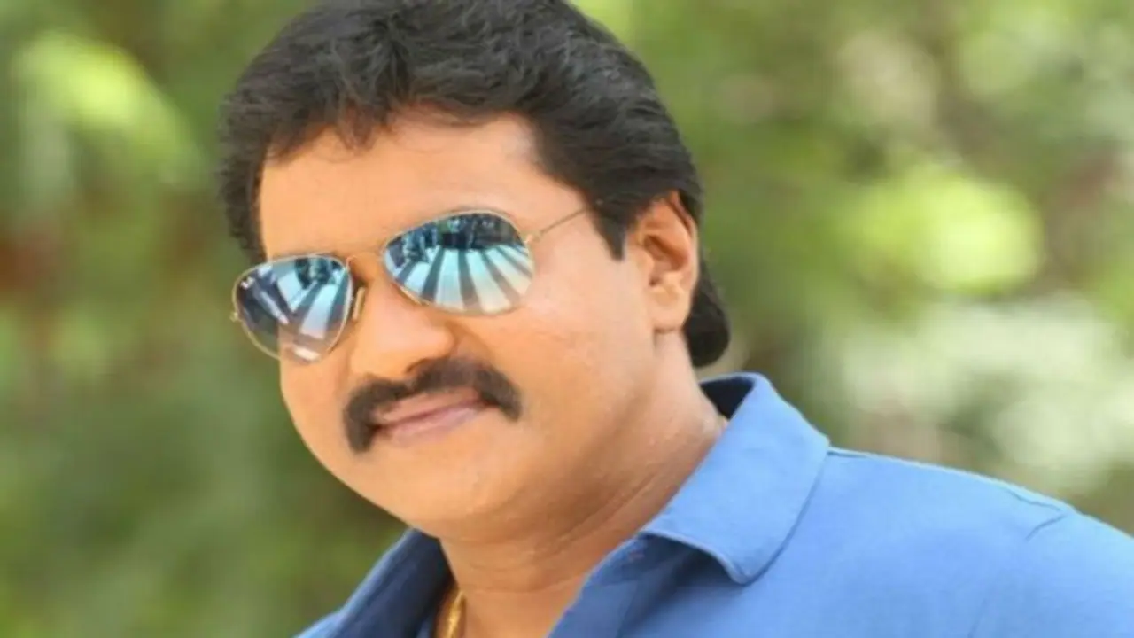 రామ్ చరణ్ శంకర్ మూవీ ‘ఆర్సీ15’లో సునీల్ రోల్ ఇదేనంట.. ఇంట్రెస్టింగ్ కామెంట్స్.. రామ్ చరణ్ శంకర్ మూవీ ‘ఆర్సీ15’లో సునీల్ రోల్ ఇదేనంట.. ఇంట్రెస్టింగ్ కామెంట్స్..