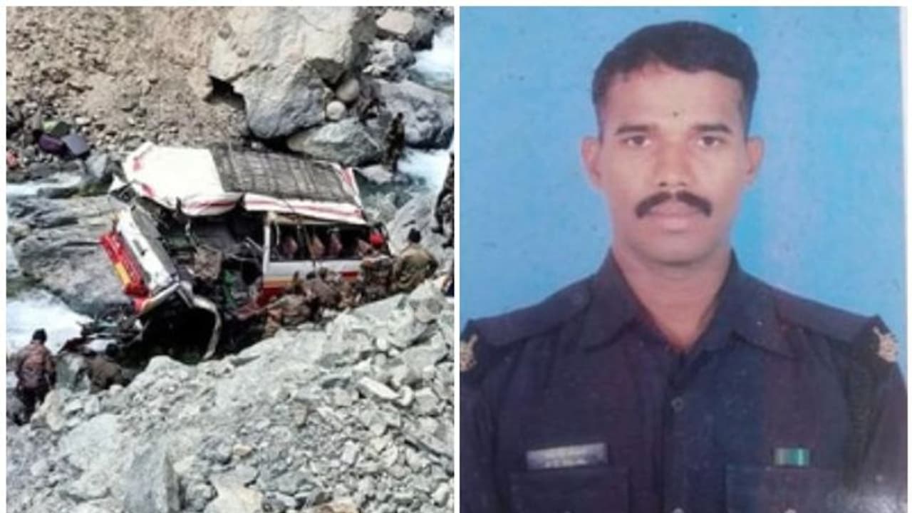 നോവായി ലഡാക്ക് അപകടത്തിൽ മരിച്ച സൈനികർ, ഭൗതിക ശരീരം ദില്ലിയിലെത്തിച്ചു, നടപടികൾക്ക് ശേഷം ജന്മനാടുകളിലേക്ക് നോവായി ലഡാക്ക് അപകടത്തിൽ മരിച്ച സൈനികർ, ഭൗതിക ശരീരം ദില്ലിയിലെത്തിച്ചു, നടപടികൾക്ക് ശേഷം ജന്മനാടുകളിലേക്ക്