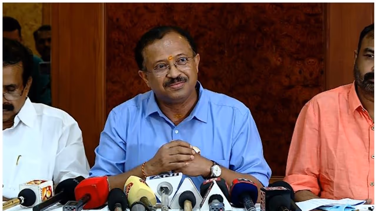 Thrikkakara by election : 'ബിജെപി കറുത്ത കുതിരയായി മാറിയാലും അത്ഭുതമില്ല' ; വി.മുരളീധരന് Thrikkakara by election : 'ബിജെപി കറുത്ത കുതിരയായി മാറിയാലും അത്ഭുതമില്ല' ; വി.മുരളീധരന്