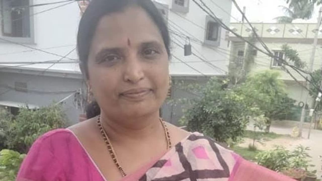 ప్రసూన బిళ్ళకంటి కవిత : ఆత్మ ఘోష ప్రసూన బిళ్ళకంటి కవిత : ఆత్మ ఘోష