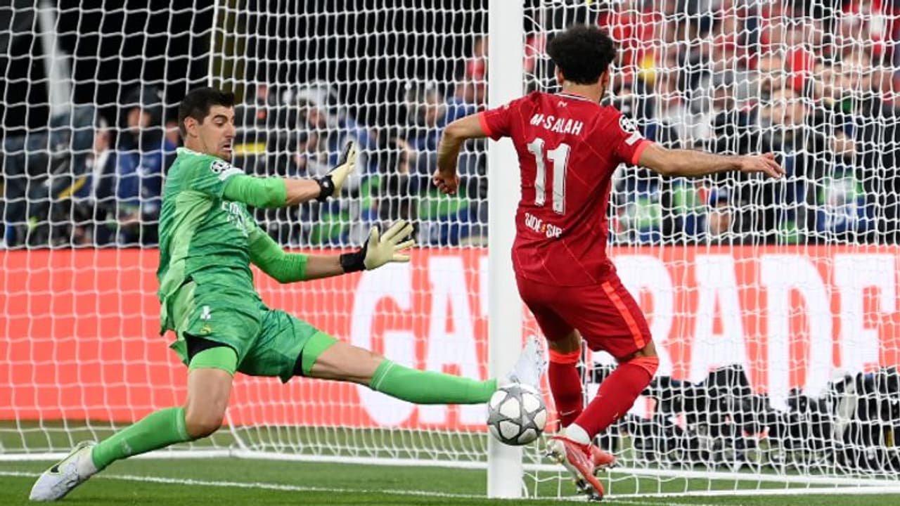 Real Madrid Champions : അതിമാനുഷികനായി കോർട്വാ; ലിവർപൂളിനെ വീഴ്ത്തി റയലിന് 14 ാം ചാമ്പ്യന്സ് ലീഗ് Real Madrid Champions : അതിമാനുഷികനായി കോർട്വാ; ലിവർപൂളിനെ വീഴ്ത്തി റയലിന് 14 ാം ചാമ്പ്യന്സ് ലീഗ്