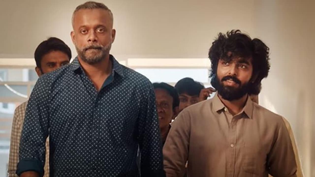 பேய் பயத்தை காட்டப்போகும் இரண்டு GV க்கள்... மீண்டும் ஹாரர் ரூட்டில் ஜிவி பிரகாஷ் வைரலாகும் பர்ஸ்ட் லுக் பேய் பயத்தை காட்டப்போகும் இரண்டு GV க்கள்... மீண்டும் ஹாரர் ரூட்டில் ஜிவி பிரகாஷ் வைரலாகும் பர்ஸ்ட் லுக்