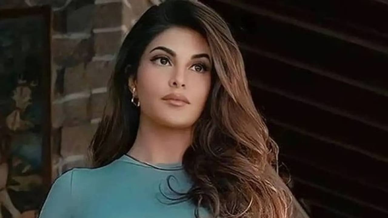 విదేశాలకు వెళ్లేందుకు జాక్వెలిన్కు షరతులతో కూడిన అనుమతి, ఇంతకీ ఆమె ఎక్కడికి వెళ్తోంది విదేశాలకు వెళ్లేందుకు జాక్వెలిన్కు షరతులతో కూడిన అనుమతి, ఇంతకీ ఆమె ఎక్కడికి వెళ్తోంది