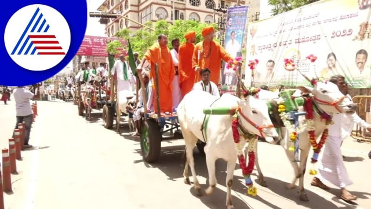 Vijayanagaraದಲ್ಲಿ ಸಮಗ್ರ ನೀರಾವರಿಗಾಗಿ ಪಾದಯಾತ್ರೆ , ಸ್ವಾಮೀಜಿಗಳ ಬೆಂಬಲ