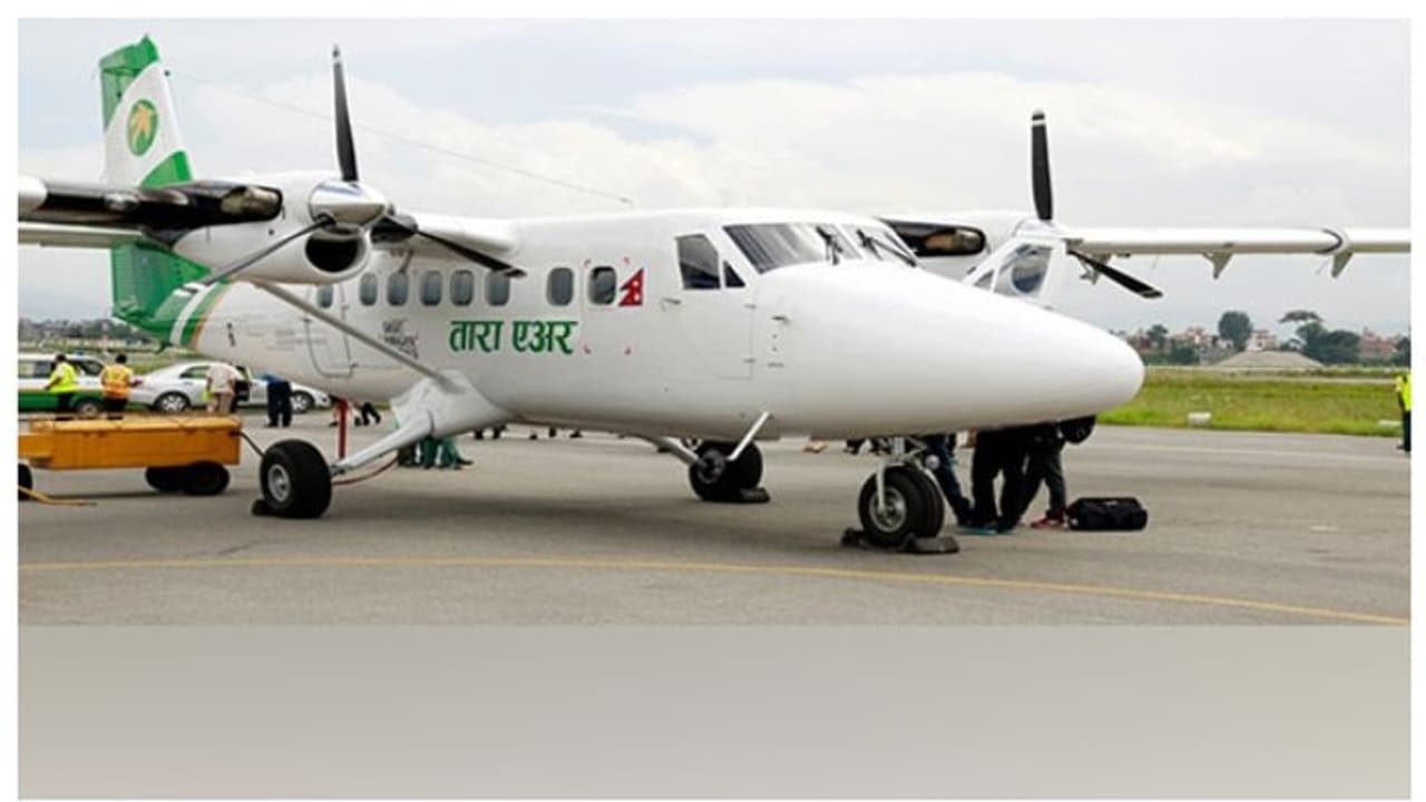 നേപ്പാളിൽ തകര്‍ന്ന് വീണ വിമാനത്തിൽ ഇന്ത്യക്കാരും, ഒരു കുടുംബത്തിലെ നാല് പേര്‍ 