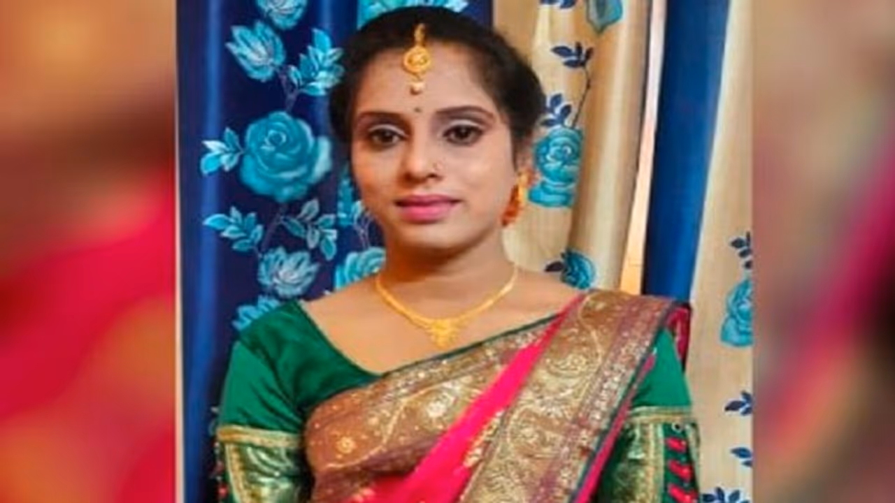 ಜ್ವರ ಎಂದು ಆಸ್ಪತ್ರೆಗೆ ದಾಖಲಾದವಳು ವಾಪಸ್ ಶವವಾಗಿ ಬಂದಳು, ನವ ವಿವಾಹಿತೆಯ ದುರಂತ ಸಾವು ಜ್ವರ ಎಂದು ಆಸ್ಪತ್ರೆಗೆ ದಾಖಲಾದವಳು ವಾಪಸ್ ಶವವಾಗಿ ಬಂದಳು, ನವ ವಿವಾಹಿತೆಯ ದುರಂತ ಸಾವು