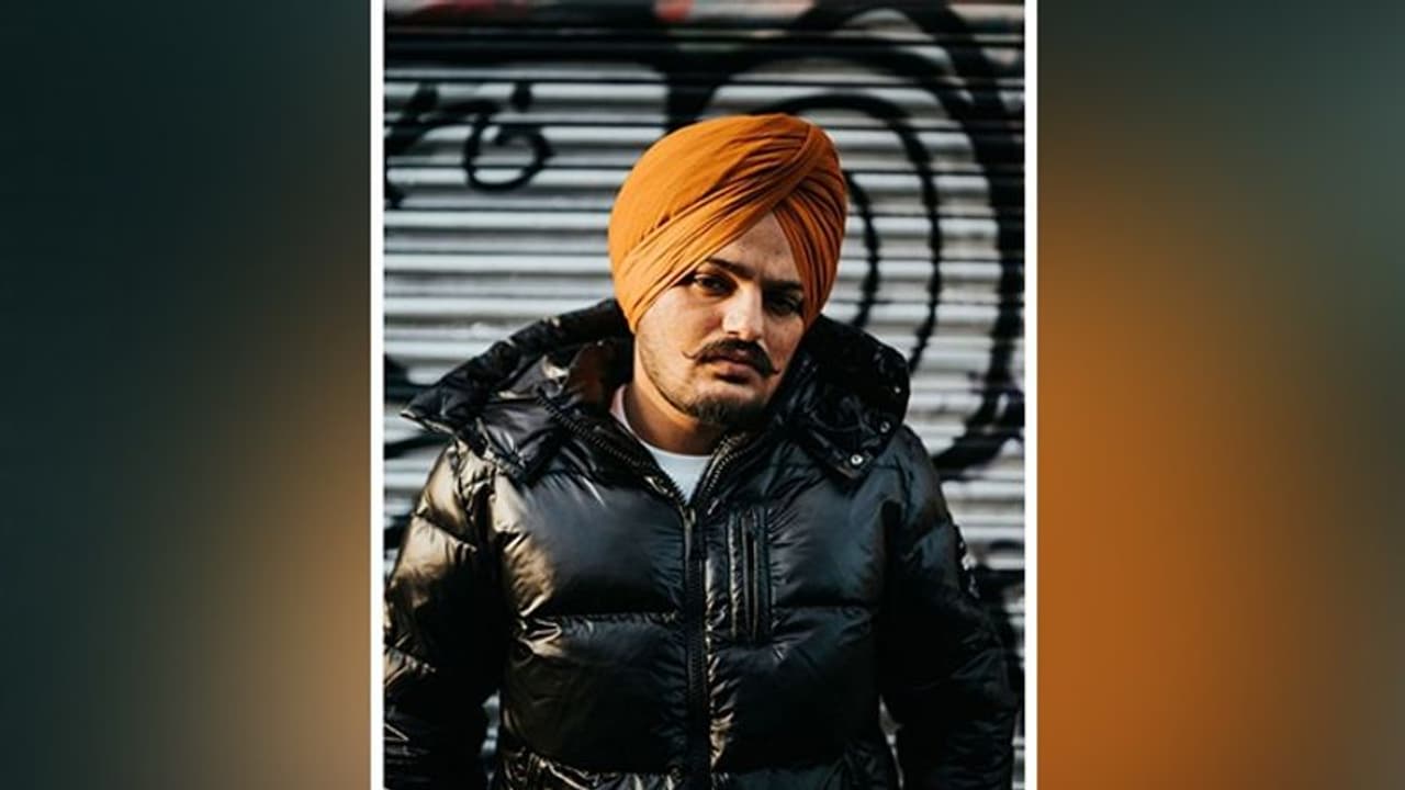 Sidhu Moose Wala: సింగర్ సిద్ధూను మేమే హతమార్చాం: కెనడా గ్యాంగ్స్టర్ ముఠా Sidhu Moose Wala: సింగర్ సిద్ధూను మేమే హతమార్చాం: కెనడా గ్యాంగ్స్టర్ ముఠా
