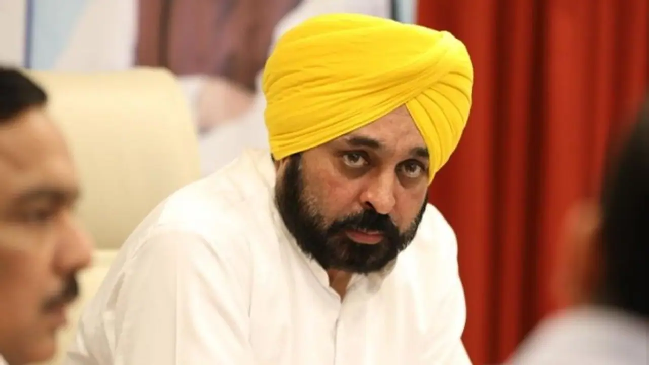 Punjab CM Bhagwant Mann: వైస్ ఛాన్సలర్ కి పంజాబ్ సీఎం క్ష‌మాప‌ణ‌.. ఎందుకంటే.. ?