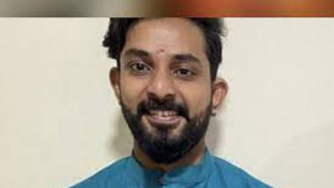 கோவில் பெயரை பயன்படுத்தி 36 லட்சம் மோசடி புகார்.. யூடியூபர் கார்த்திக் கோபிநாத் ஜாமீன் மனு தள்ளுபடி..