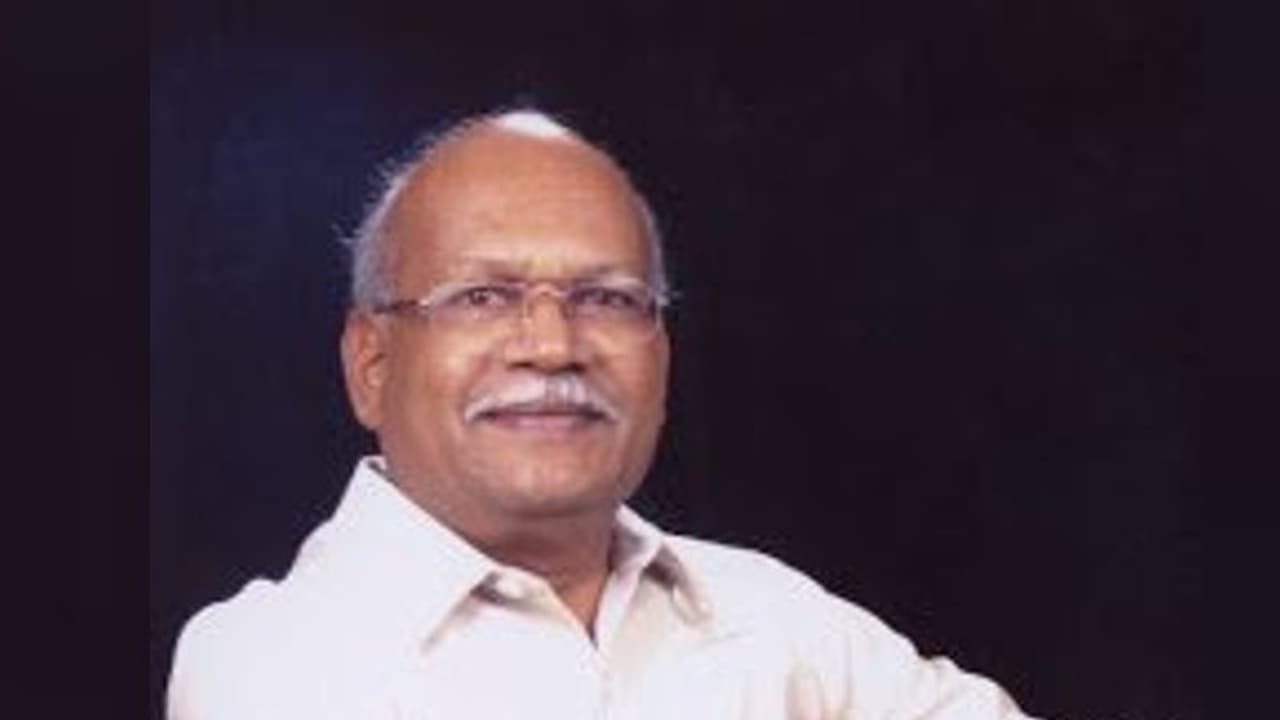  ನಾಡಗೀತೆಯನ್ನು 52 ಸೆಕೆಂಡ್‌ಗೆ ಸೀಮಿತಗೊಳಿಸಿದರೆ ಅನುಕೂಲ : ಹಂಪಾ