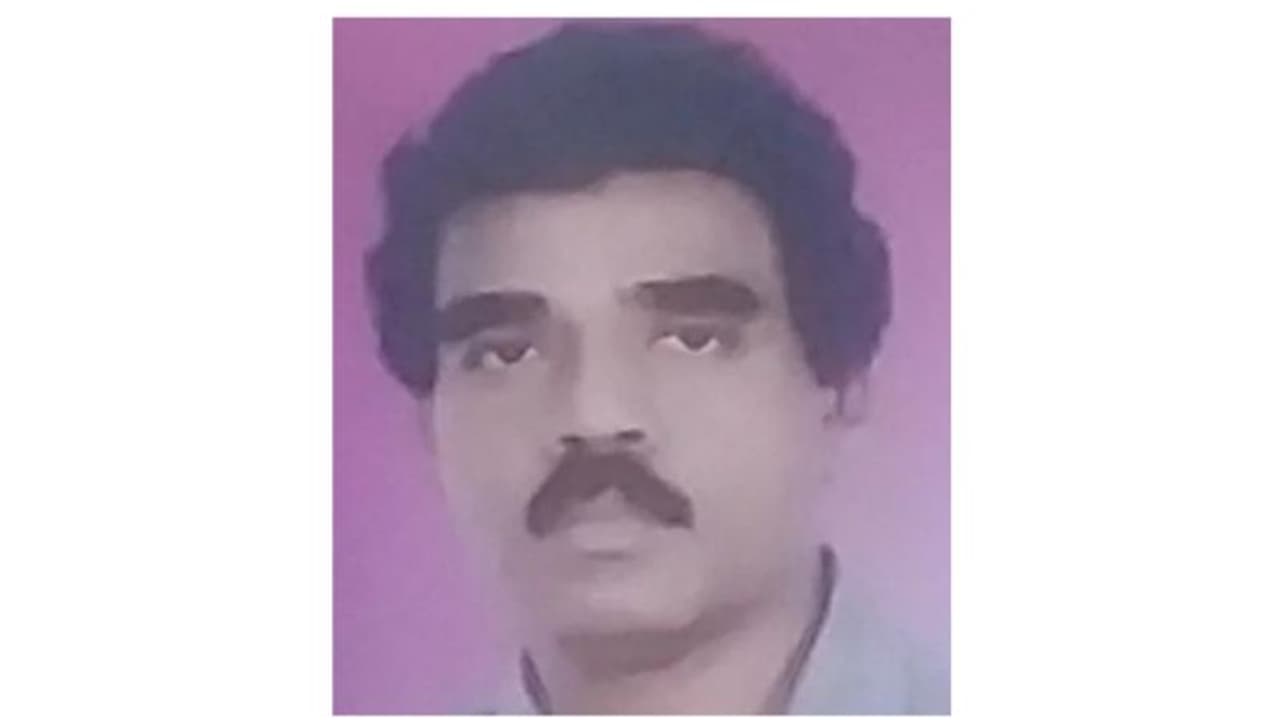 ഹൃദയാഘാതത്തെ തുടർന്ന് മരണപ്പെട്ട പ്രവാസി മലയാളിയുടെ മൃതദേഹം നാട്ടിലെത്തിച്ച് സംസ്‍കരിച്ചു