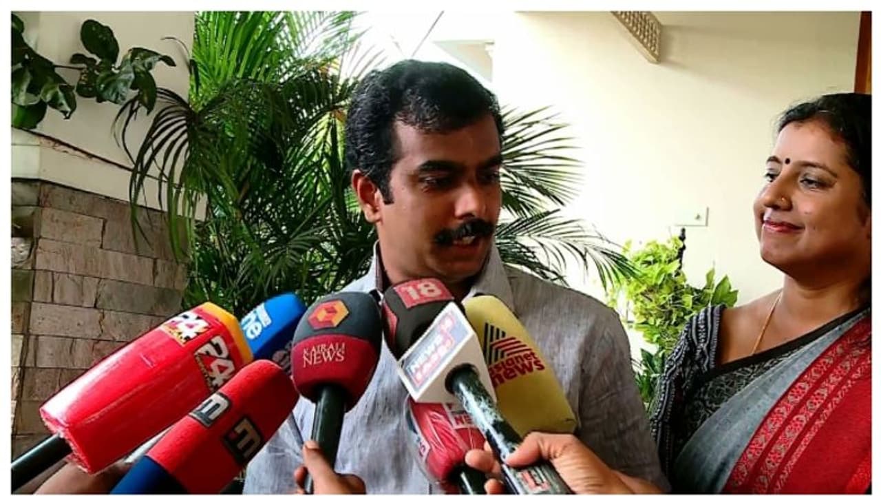 'പോസിറ്റിവ് പൊളിറ്റിക്സിന് ജനം വോട്ട് ചെയ്യും, ഇടതുമുന്നണി സെഞ്ച്വറിയടിക്കും'; ആത്മവിശ്വാസത്തോടെ ജോ ജോസഫ് 