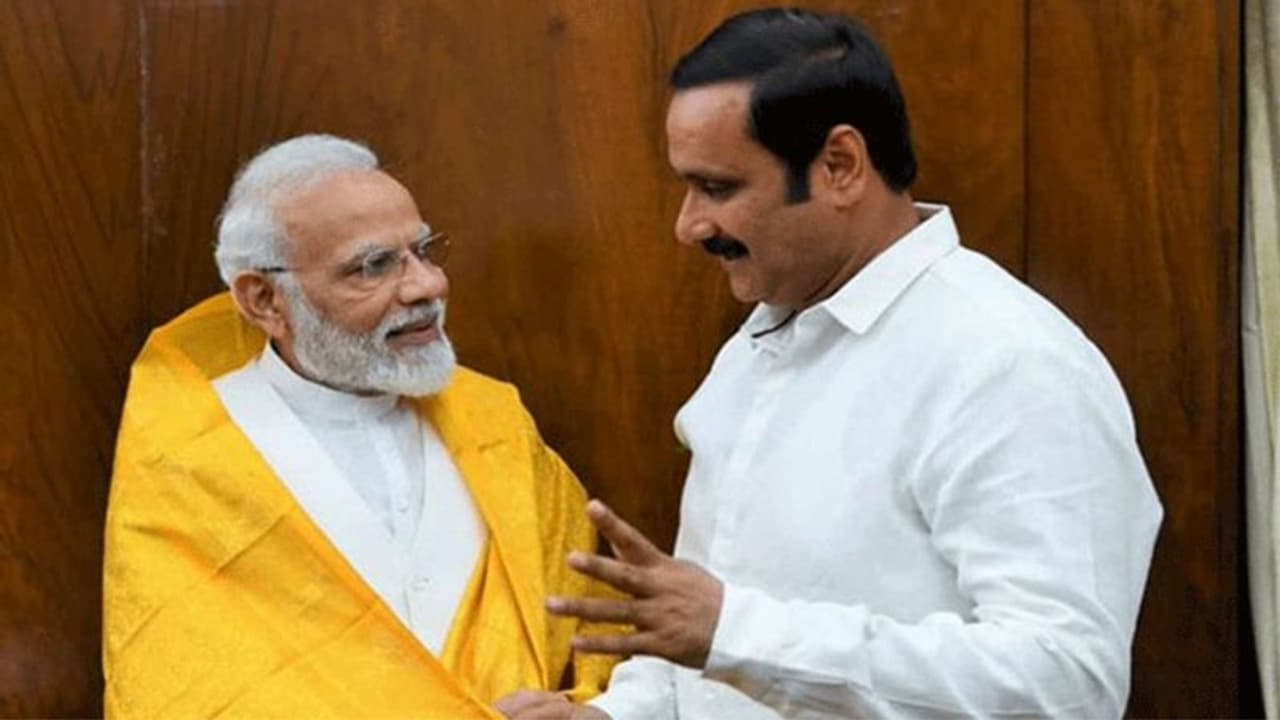 தமிழகத்தை சீரழித்த திராவிட கட்சிகள்.. மோடி ஆட்சியில் ‘நோ’ ஊழல்.. 2024 தேர்தலுக்கு ஸ்கெட்ச் போடும் அன்புமணி