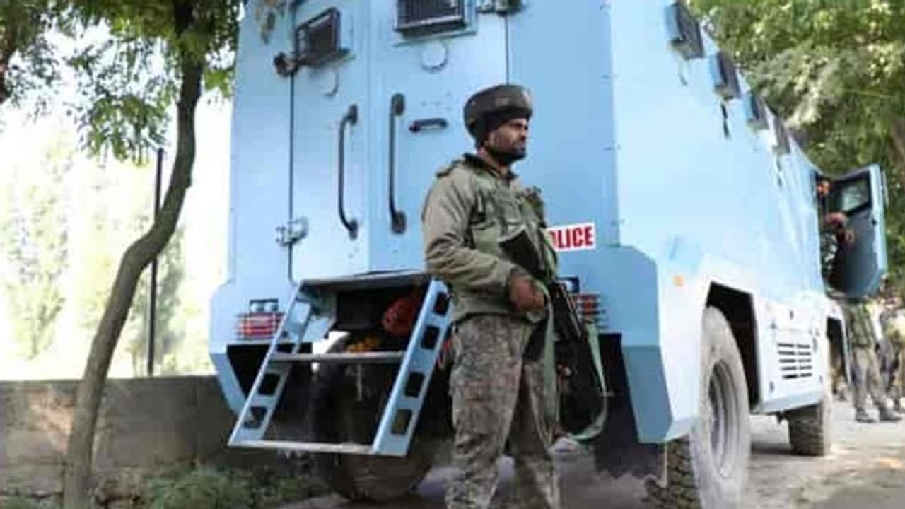 J&K: Kashmiri Pandit teacher shot dead by terrorists in Kulgam district