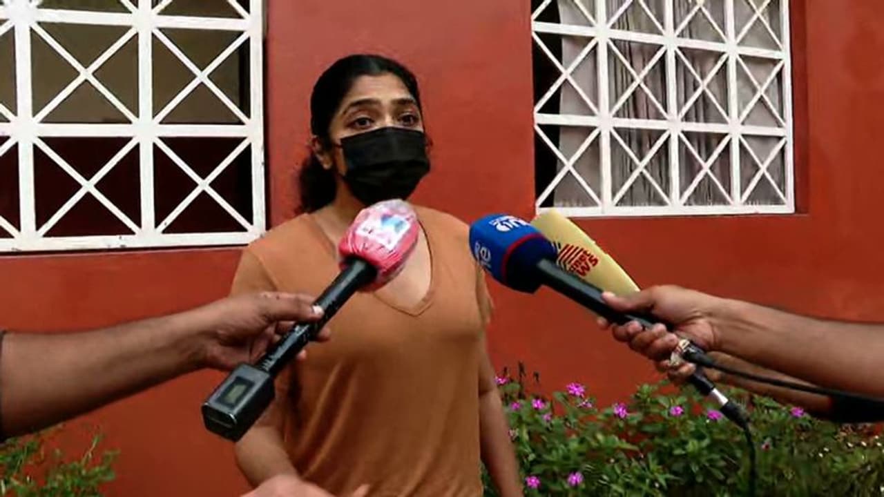 'നടിയുടെ പരാതി രാഷ്ട്രീയ ഉദ്ദേശത്തോടെയല്ല'; സര്ക്കാര് അതിജീവിതയ്ക്കൊപ്പം നിന്നുവെന്നും റിമ കല്ലിങ്കൽ 'നടിയുടെ പരാതി രാഷ്ട്രീയ ഉദ്ദേശത്തോടെയല്ല'; സര്ക്കാര് അതിജീവിതയ്ക്കൊപ്പം നിന്നുവെന്നും റിമ കല്ലിങ്കൽ