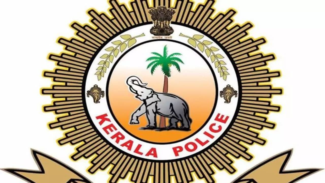 പുതിയ ക്രിമിനല്‍ നിയമത്തെക്കുറിച്ച് ചോദ്യം, ഉത്തരം കിട്ടിയില്ല; വനിതാ എസ്ഐയെ കൊണ്ട് ഇമ്പോസിഷൻ എഴുതിച്ച് എസ്പി