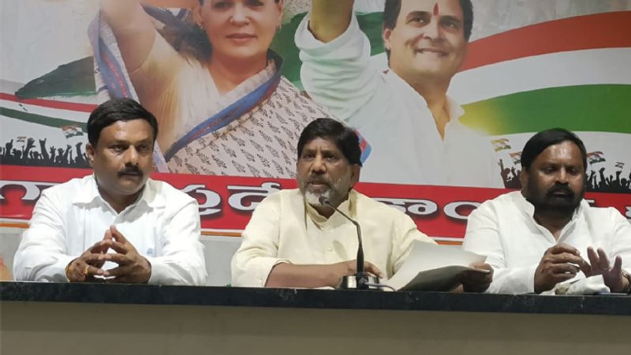 తెలంగాణ సాధించింది.. మద్యాన్ని అమ్ముకోవడానికా, బాలిక అత్యాచారం ఘటనపై భట్టి వ్యాఖ్యలు తెలంగాణ సాధించింది.. మద్యాన్ని అమ్ముకోవడానికా, బాలిక అత్యాచారం ఘటనపై భట్టి వ్యాఖ్యలు