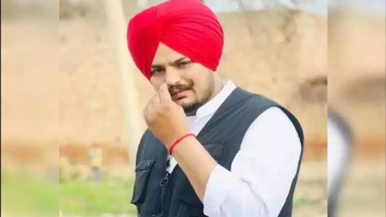 MOOSE WALA : സിദ്ദു മൂസൈവാലയുടെ കൊലപാതകം; ആദ്യ അറസ്റ്റ് രേഖപ്പെടുത്തി പഞ്ചാബ് പൊലീസ് MOOSE WALA : സിദ്ദു മൂസൈവാലയുടെ കൊലപാതകം; ആദ്യ അറസ്റ്റ് രേഖപ്പെടുത്തി പഞ്ചാബ് പൊലീസ്