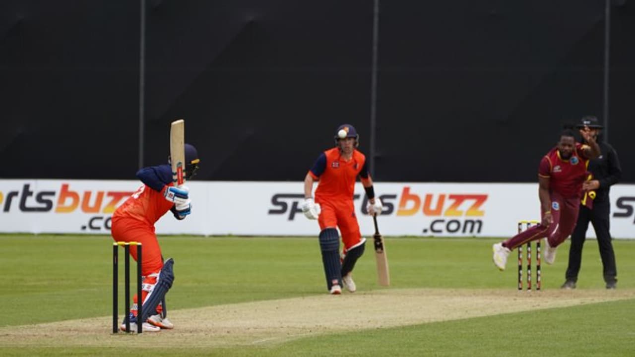 NED vs WI : തേജയ്ക്ക് അര്ധ സെഞ്ചുറി; വിന്ഡീസിനെതിരെ നെതര്ലന്ഡ്സിന് മാന്യമായ സ്കോര് NED vs WI : തേജയ്ക്ക് അര്ധ സെഞ്ചുറി; വിന്ഡീസിനെതിരെ നെതര്ലന്ഡ്സിന് മാന്യമായ സ്കോര്