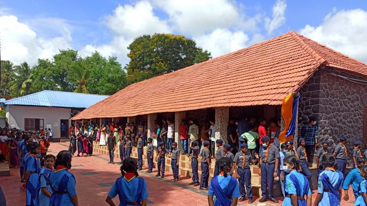 സർക്കാർ, എയ്ഡഡ് സ്കൂളുകളിൽ ഒന്നാം ക്ലാസിൽ പതിനായിരത്തിലധികം കുട്ടികൾ കുറഞ്ഞു; കണക്കുകൾ പുറത്തുവിട്ട് സര്‍ക്കാർ