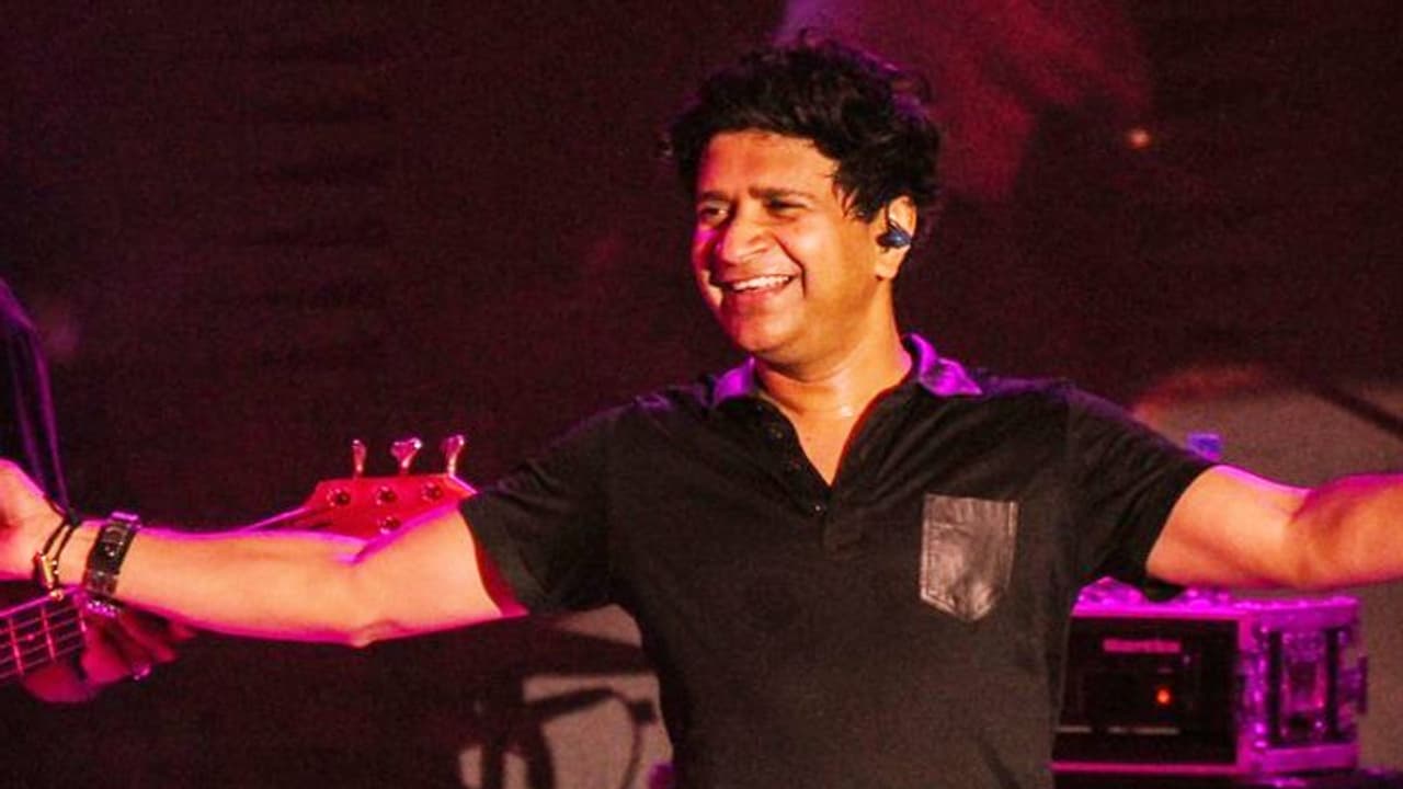 KK Net worth: जानें पत्नी और बच्चों के लिए कितनी प्रॉपर्टी छोड़ गए केके, एक गाने का चार्ज करते थे इतना KK Net worth: जानें पत्नी और बच्चों के लिए कितनी प्रॉपर्टी छोड़ गए केके, एक गाने का चार्ज करते थे इतना