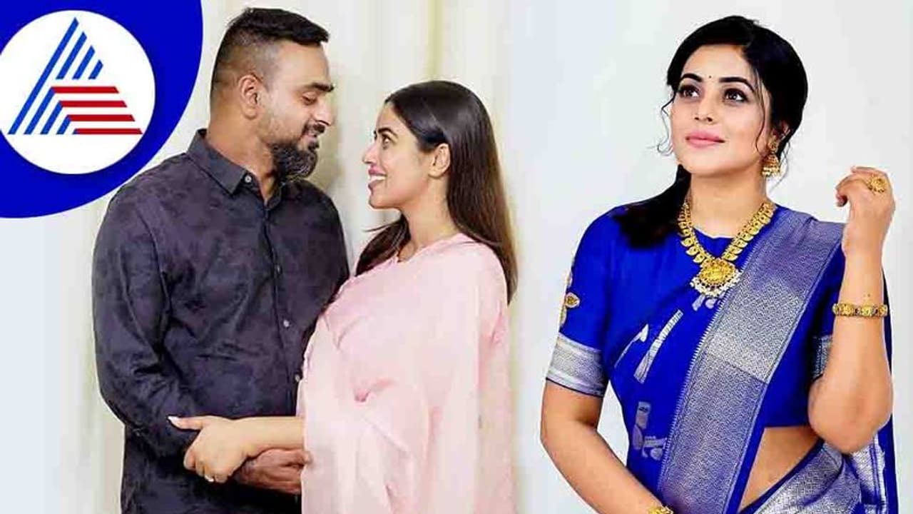 ಮದುವೆಯಾಗಲು ಸಜ್ಜಾದ 'ಜೋಶ್' ನಟಿ; ಭಾವಿ ಪತಿಯನ್ನು ಪರಿಚಯಿಸಿದ ಪೂರ್ಣ ಮದುವೆಯಾಗಲು ಸಜ್ಜಾದ 'ಜೋಶ್' ನಟಿ; ಭಾವಿ ಪತಿಯನ್ನು ಪರಿಚಯಿಸಿದ ಪೂರ್ಣ