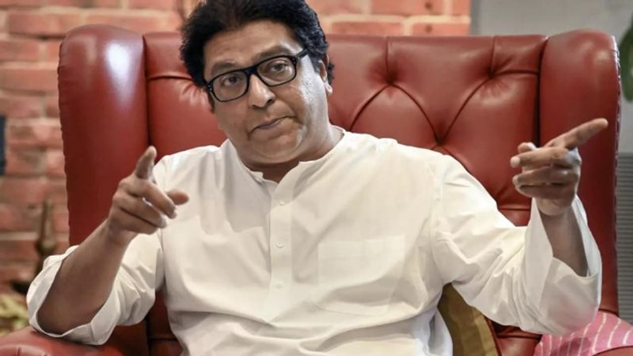 मनसे चीफ राज ठाकरे अस्पताल में भर्ती, दूसरी बार हुए कोरोना पॉजिटिव, होने वाला है बड़ा ऑपरेशन मनसे चीफ राज ठाकरे अस्पताल में भर्ती, दूसरी बार हुए कोरोना पॉजिटिव, होने वाला है बड़ा ऑपरेशन