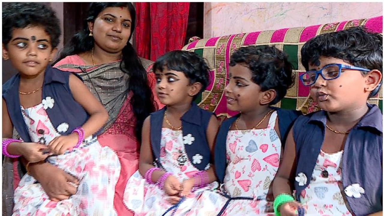 അനാമിക, ആത്മിക, അദ്രിക, അവനിക; ഒറ്റപ്രസവത്തിലെ നാല് കണ്മണികള് ഒരുമിച്ച് പടികയറി, പ്രവേശനോല്സവം കെങ്കേമമായി അനാമിക, ആത്മിക, അദ്രിക, അവനിക; ഒറ്റപ്രസവത്തിലെ നാല് കണ്മണികള് ഒരുമിച്ച് പടികയറി, പ്രവേശനോല്സവം കെങ്കേമമായി