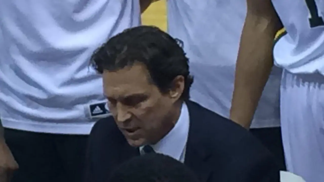 NBA: Quin Snyder stepping down as Utah Jazz head coach
