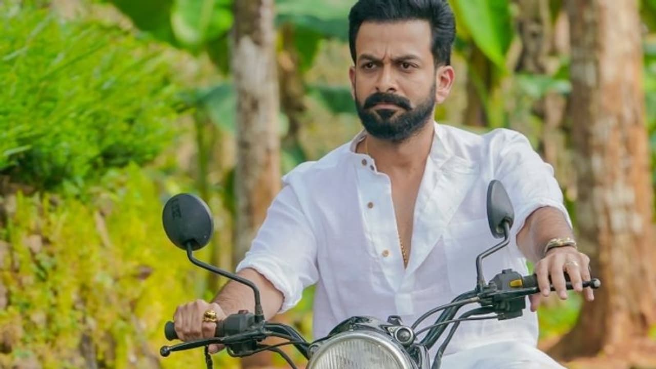 Kaduva Release Date : തിയറ്ററുകളിലേക്ക് പൃഥ്വിയുടെ 'കുറുവച്ചന്'; കടുവ റിലീസ് തീയതി പ്രഖ്യാപിച്ചു Kaduva Release Date : തിയറ്ററുകളിലേക്ക് പൃഥ്വിയുടെ 'കുറുവച്ചന്'; കടുവ റിലീസ് തീയതി പ്രഖ്യാപിച്ചു