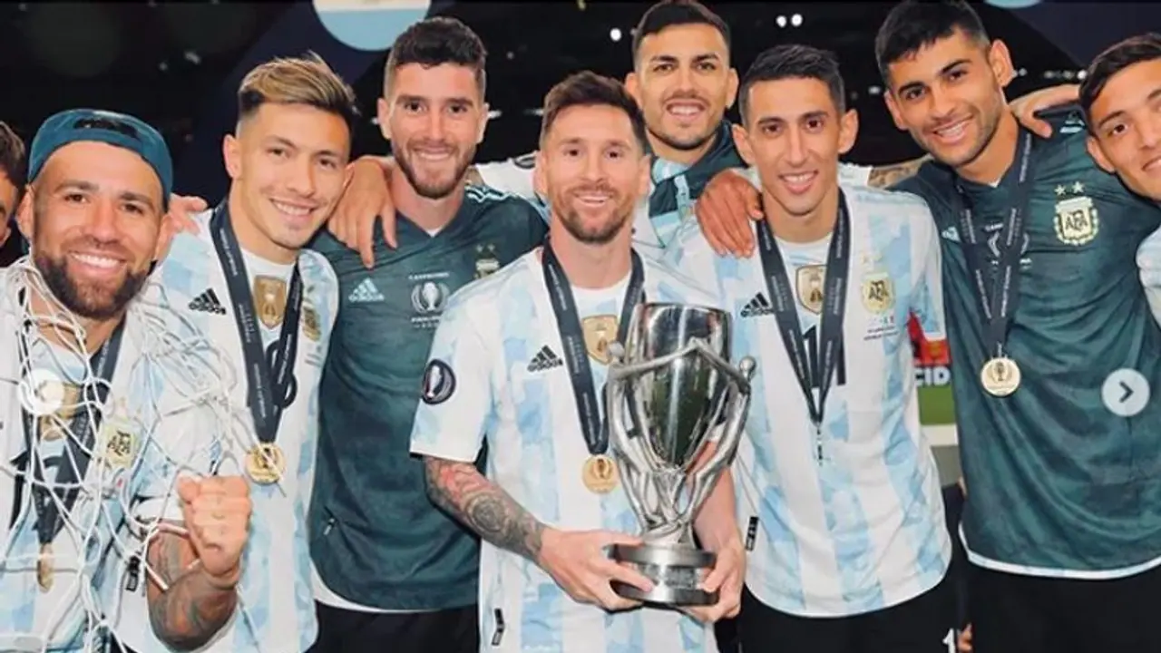 কোন জার্সি পরে বিশ্বকাপে মাঠে নামবে মেসি ডি মারিয়ারা, দেখে নিন আর্জেন্টিনার অফিসায়াল জার্সি কোন জার্সি পরে বিশ্বকাপে মাঠে নামবে মেসি ডি মারিয়ারা, দেখে নিন আর্জেন্টিনার অফিসায়াল জার্সি