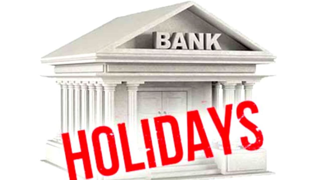 Bank Holidays 2022 August : ആ​ഗസ്റ്റിൽ എത്ര ദിവസം ബാങ്കുകൾ അടഞ്ഞ് കിടക്കും? അവധി ദിനങ്ങൾ അറിയാം