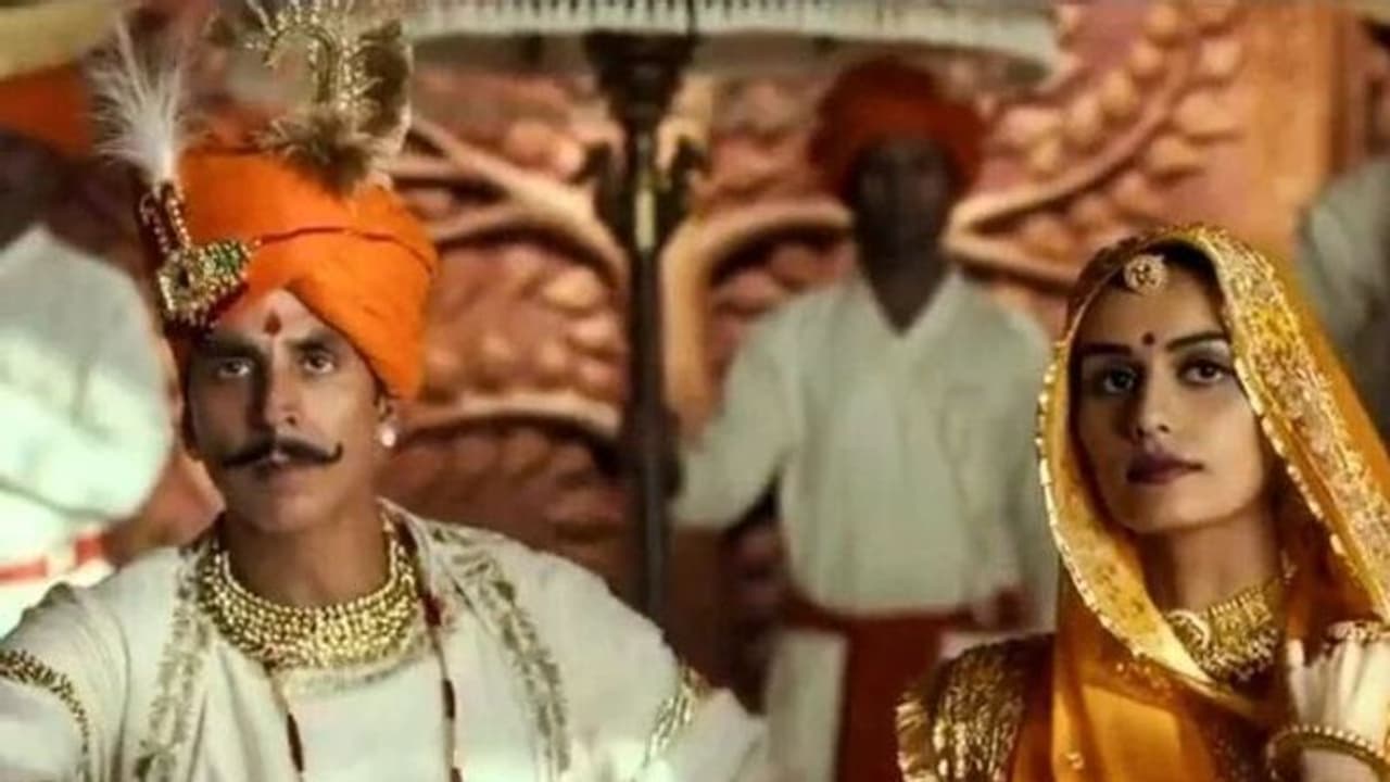 Samrat Prithviraj Twitter Review; ಅಕ್ಷಯ್ ಕುಮಾರ್ ಸಿನಿಮಾಗೆ ಫ್ಯಾನ್ಸ್ ಫಿದಾ Samrat Prithviraj Twitter Review; ಅಕ್ಷಯ್ ಕುಮಾರ್ ಸಿನಿಮಾಗೆ ಫ್ಯಾನ್ಸ್ ಫಿದಾ