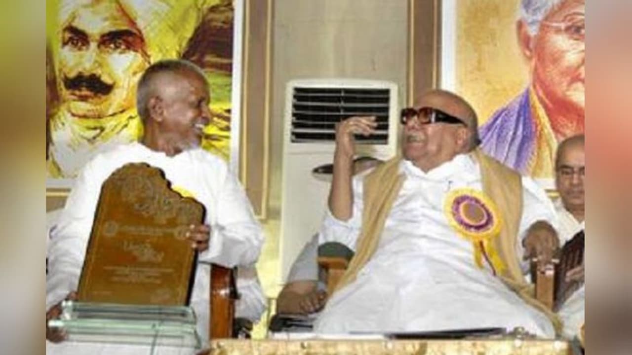 Ilaiyaraaja : என்னை இசைஞானி ஆக்கியது கருணாநிதி தான்... அவர் எனக்கு அப்பா மாதிரி இளையராஜா உருக்கம் Ilaiyaraaja : என்னை இசைஞானி ஆக்கியது கருணாநிதி தான்... அவர் எனக்கு அப்பா மாதிரி இளையராஜா உருக்கம்