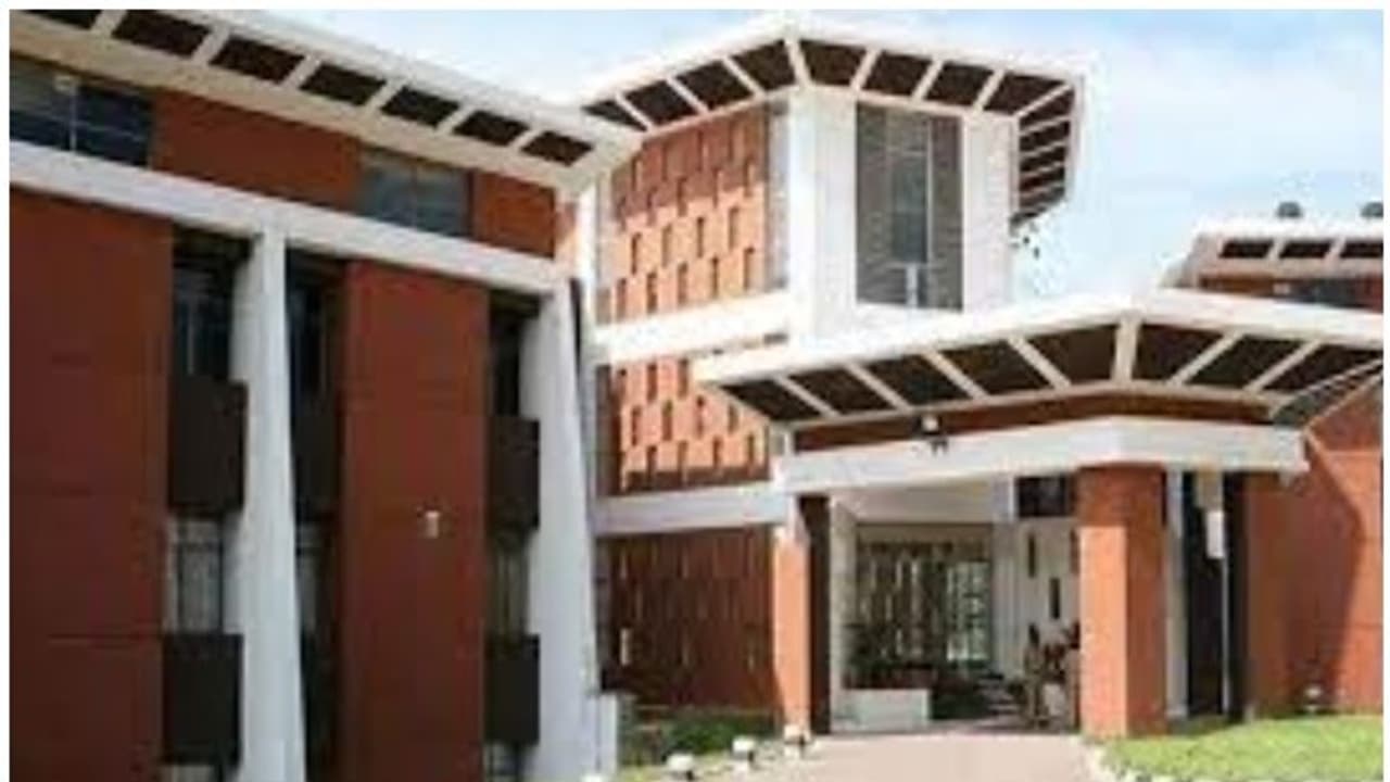 IIST Admission : ഇന്ത്യന് ഇന്സ്റ്റിറ്റ്യൂട്ട് ഓഫ് സ്പേസ് സയന്സ് ആന്ഡ് ടെക്നോളജി പിഎച്ച്ഡി പ്രവേശനം IIST Admission : ഇന്ത്യന് ഇന്സ്റ്റിറ്റ്യൂട്ട് ഓഫ് സ്പേസ് സയന്സ് ആന്ഡ് ടെക്നോളജി പിഎച്ച്ഡി പ്രവേശനം