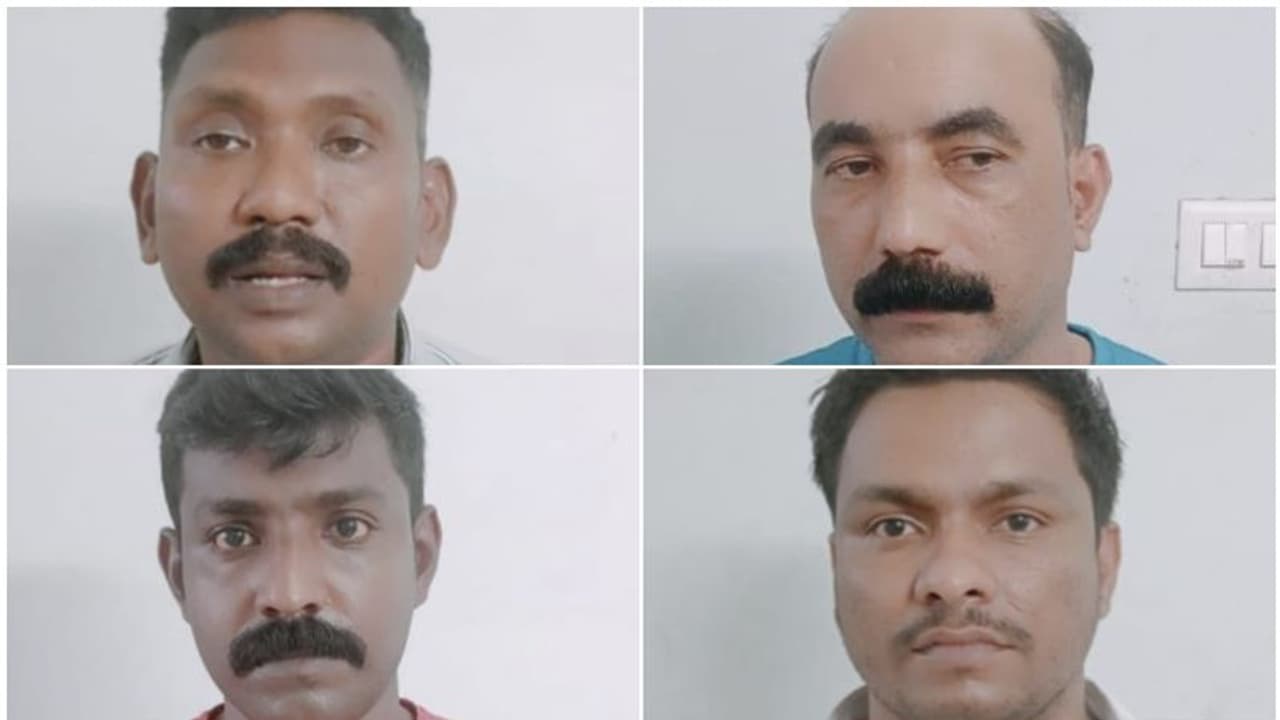 ലക്ഷങ്ങളുടെ വമ്പൻ തട്ടിപ്പ്, അതും പൊലീസ് ചമഞ്ഞ്, ആഡംബര ഹോട്ടലിൽ ജീവിതം; ഒടുവിൽ 4 പ്രതികളെയും പൊലീസ് പിടികൂടി ലക്ഷങ്ങളുടെ വമ്പൻ തട്ടിപ്പ്, അതും പൊലീസ് ചമഞ്ഞ്, ആഡംബര ഹോട്ടലിൽ ജീവിതം; ഒടുവിൽ 4 പ്രതികളെയും പൊലീസ് പിടികൂടി