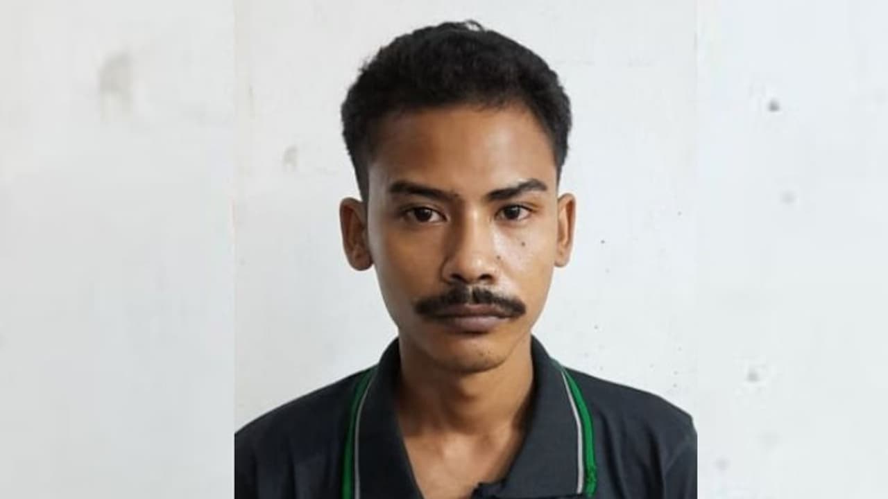 പെൺകുട്ടിയെ തട്ടിക്കൊണ്ടുവന്ന് കൂടെ താമസിപ്പിച്ച് ഗര്ഭിണിയാക്കി, അറസ്റ്റ് പെൺകുട്ടിയെ തട്ടിക്കൊണ്ടുവന്ന് കൂടെ താമസിപ്പിച്ച് ഗര്ഭിണിയാക്കി, അറസ്റ്റ്