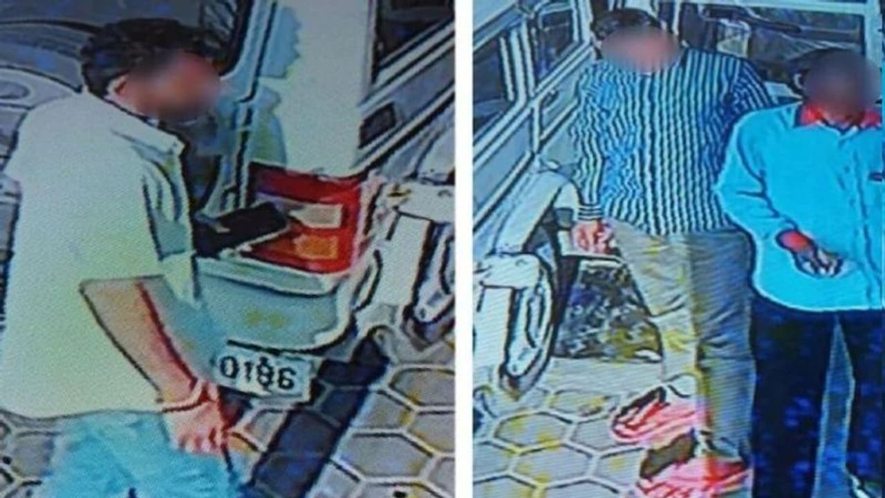 सिद्धू मूसेवाला हत्याकांड में पहली बार पुलिस के हाथ लगा बड़ा सुराग, CCTV खोलेगा कई चौंकाने वाले राज! सिद्धू मूसेवाला हत्याकांड में पहली बार पुलिस के हाथ लगा बड़ा सुराग, CCTV खोलेगा कई चौंकाने वाले राज!