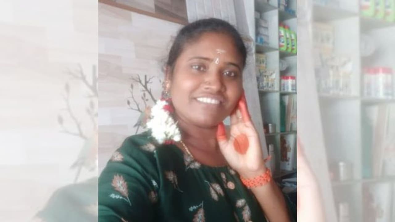 10 ஆண்டுகளாக பாலியல் தொல்லை..6 முறை கருக்கலைப்பு..லீக் ஆன வீடியோ அதிரடி திருப்பம் ! 10 ஆண்டுகளாக பாலியல் தொல்லை..6 முறை கருக்கலைப்பு..லீக் ஆன வீடியோ அதிரடி திருப்பம் !