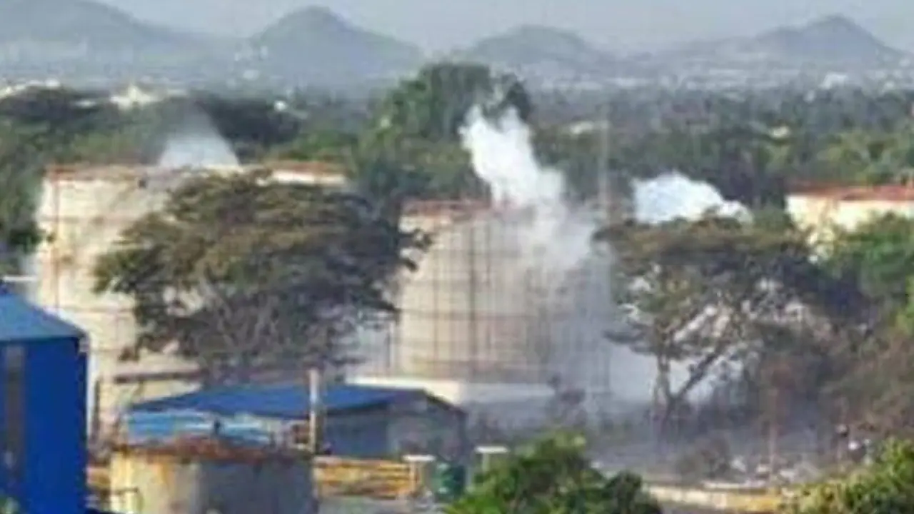 ವಿಶಾಖಪಟ್ಟಣದ ಕೆಮಿಕಲ್‌ ಫ್ಲಾಂಟ್‌ನಲ್ಲಿ ಅನಿಲ ಸೋರಿಕೆ: 178 ಉದ್ಯೋಗಿಗಳು ಅಸ್ವಸ್ಥ