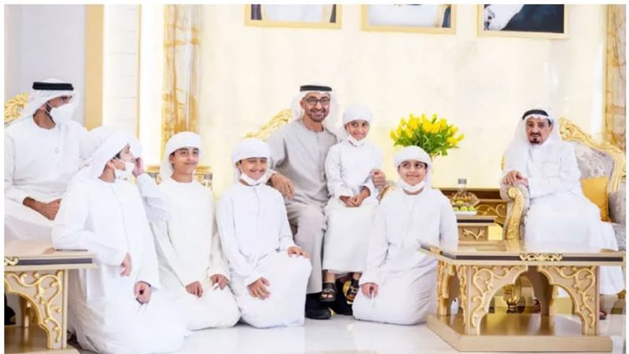 ശൈഖ് മുഹമ്മദ് ബിന് സായിദ് ഷാര്ജ, അജ്മാന് ഭരണാധികാരികളുമായി കൂടിക്കാഴ്ച നടത്തി ശൈഖ് മുഹമ്മദ് ബിന് സായിദ് ഷാര്ജ, അജ്മാന് ഭരണാധികാരികളുമായി കൂടിക്കാഴ്ച നടത്തി