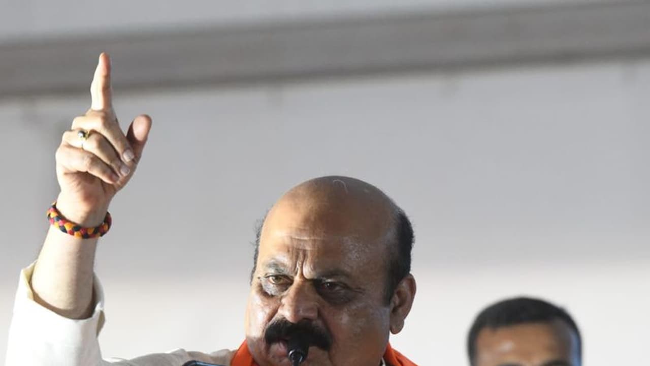 ಮಕ್ಕಳಿಗೆ ಈ ವರ್ಷವೇ ಶೂ, ಸೈಕಲ್‌ ವಿತರಣೆ: Basavaraj Bommai ಸ್ಪಷ್ಟನೆ