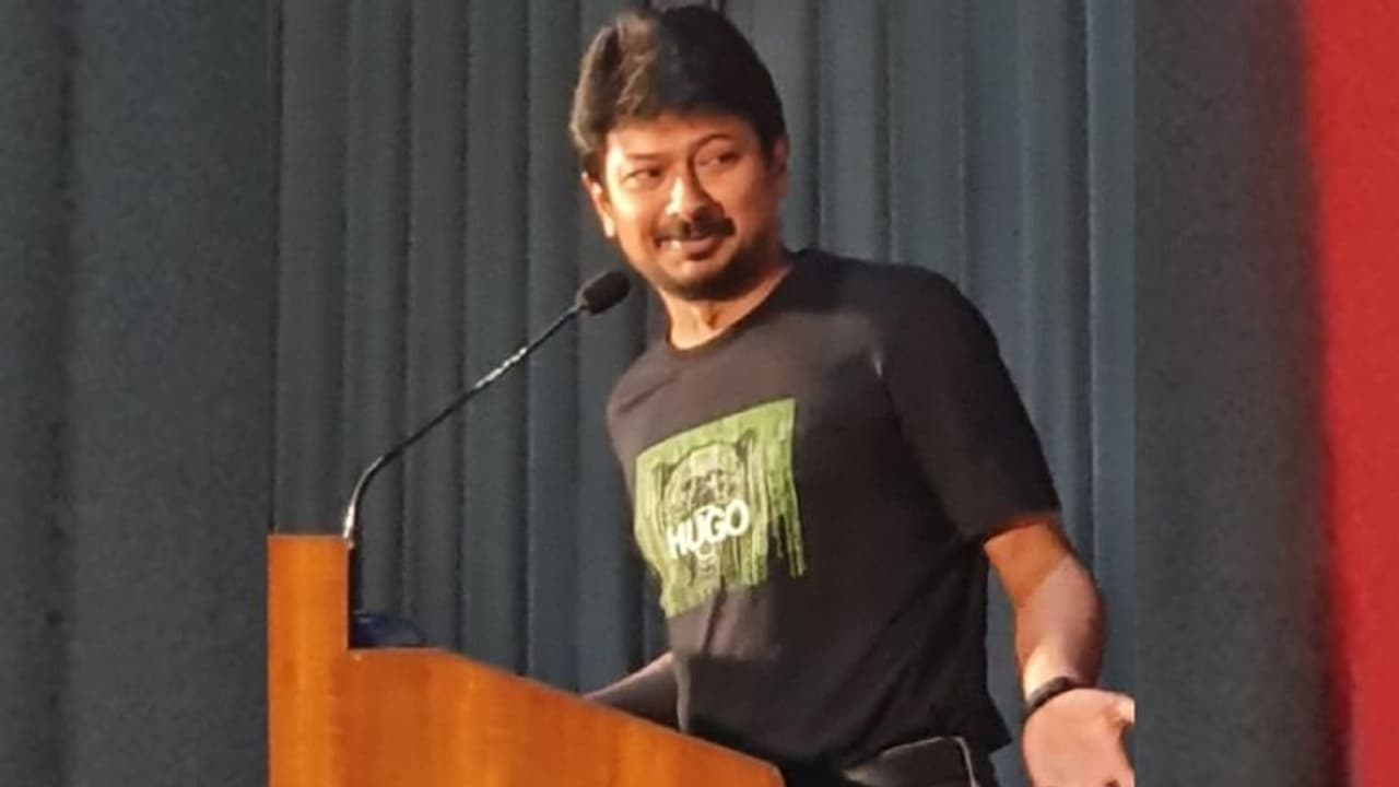 Udhayanidhi Stalin : மாமன்னன் படத்துக்கு பிறகும் சினிமாவில் தொடர்ந்து நடிப்பேன்.. திடீரென பல்டி அடித்த உதயநிதி Udhayanidhi Stalin : மாமன்னன் படத்துக்கு பிறகும் சினிமாவில் தொடர்ந்து நடிப்பேன்.. திடீரென பல்டி அடித்த உதயநிதி