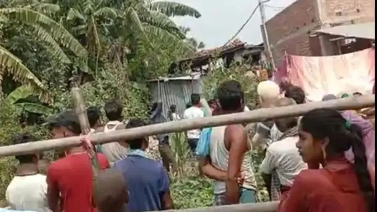 बिहार में बुराड़ी जैसी घटना : फंदे से लटकटे मिले परिवार के 5 सदस्य, आखिर क्या है समस्तीपुर के सुसाइड का सच