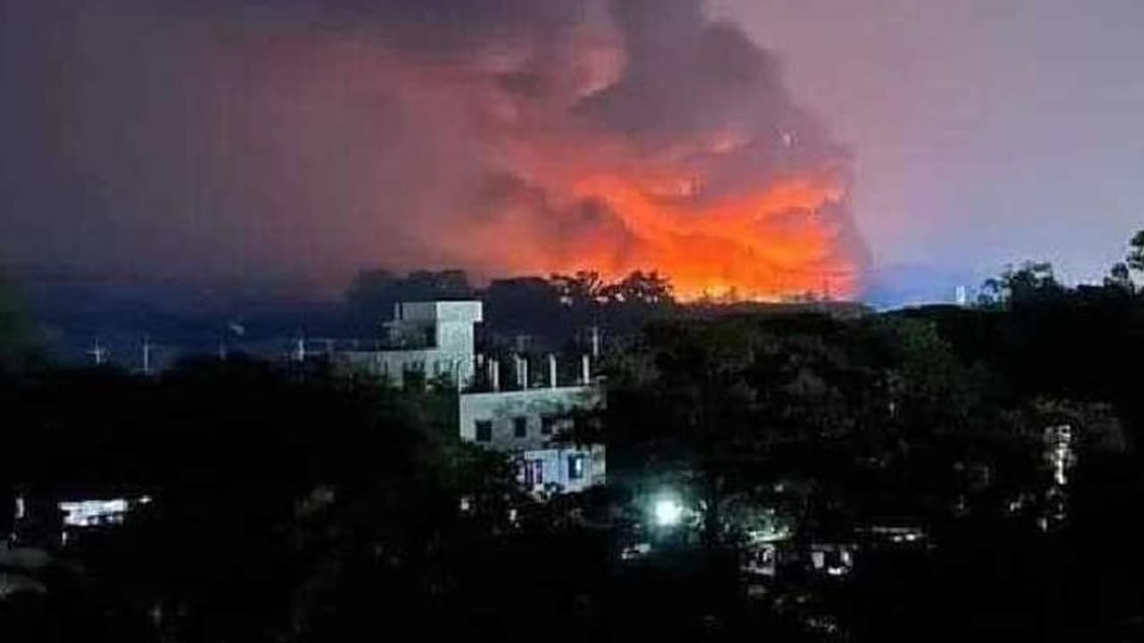 5 जून की 10 बड़ी खबरें: पैगंबर मुहम्मद पर टिप्पणी पर BJP की कार्रवाई, पूर्व सीएम व किंग खान हुए कोरोना पॉजिटिव 5 जून की 10 बड़ी खबरें: पैगंबर मुहम्मद पर टिप्पणी पर BJP की कार्रवाई, पूर्व सीएम व किंग खान हुए कोरोना पॉजिटिव