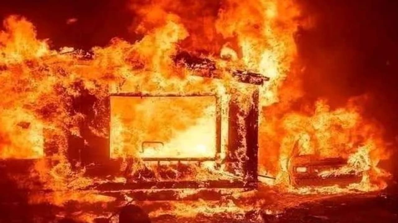 fire accident: భారీ అగ్నిప్రమాదం.. 40 మంది మృతి.. 450 మందికి గాయాలు fire accident: భారీ అగ్నిప్రమాదం.. 40 మంది మృతి.. 450 మందికి గాయాలు