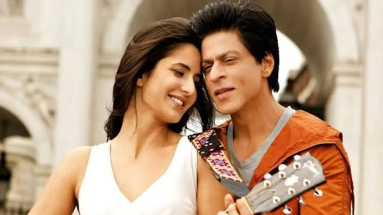 ಶಾರುಖ್‌, ಕತ್ರೀನಾ, ಫಡ್ನವೀಸ್‌ಗೆ ಕೋವಿಡ್‌ ದೃಢ: 4ನೇ ಅಲೆ ಭೀತಿ, ಗಣ್ಯರಿಗೆ ಸೋಂಕು!