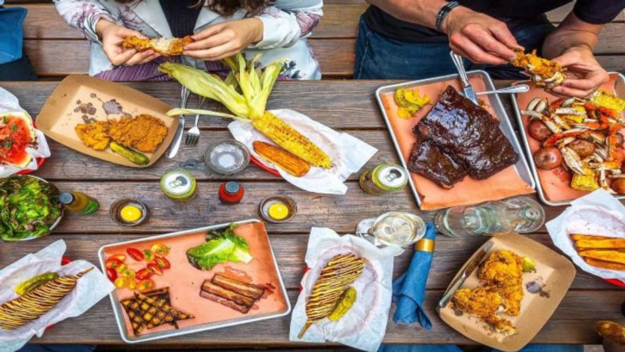 अलर्ट: खाते हैं अगर बासी खाना तो ये खबर आपके लिए है, हो सकती है मौत! अलर्ट: खाते हैं अगर बासी खाना तो ये खबर आपके लिए है, हो सकती है मौत!