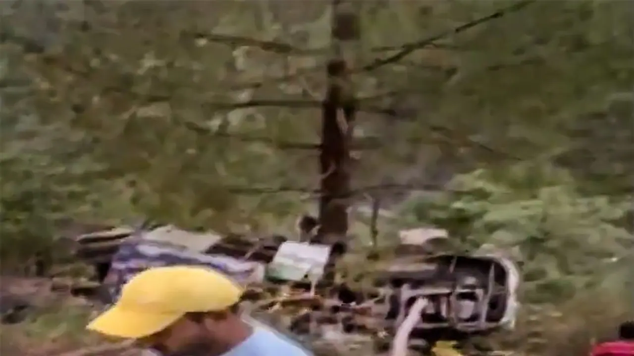 Uttarakhand Bus Accident : ఉత్త‌రాఖండ్ బ‌స్సు ప్ర‌మాదంలో 22 మంది మృతి.. దిగ్భ్రాంతి వ్య‌క్తం చేసిన ప్రధాని 